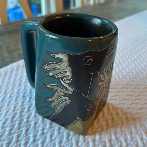 MARA STONEWARE COLLECTION - One 10 Ounce Mug Coffee Wild Horses Design - Picture 14 of 16